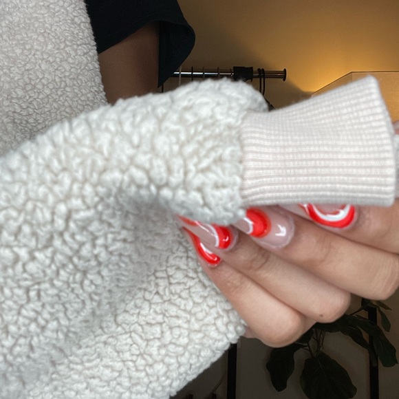 UO - BDG Fleece Sweatshirt - Picture 5 of 6